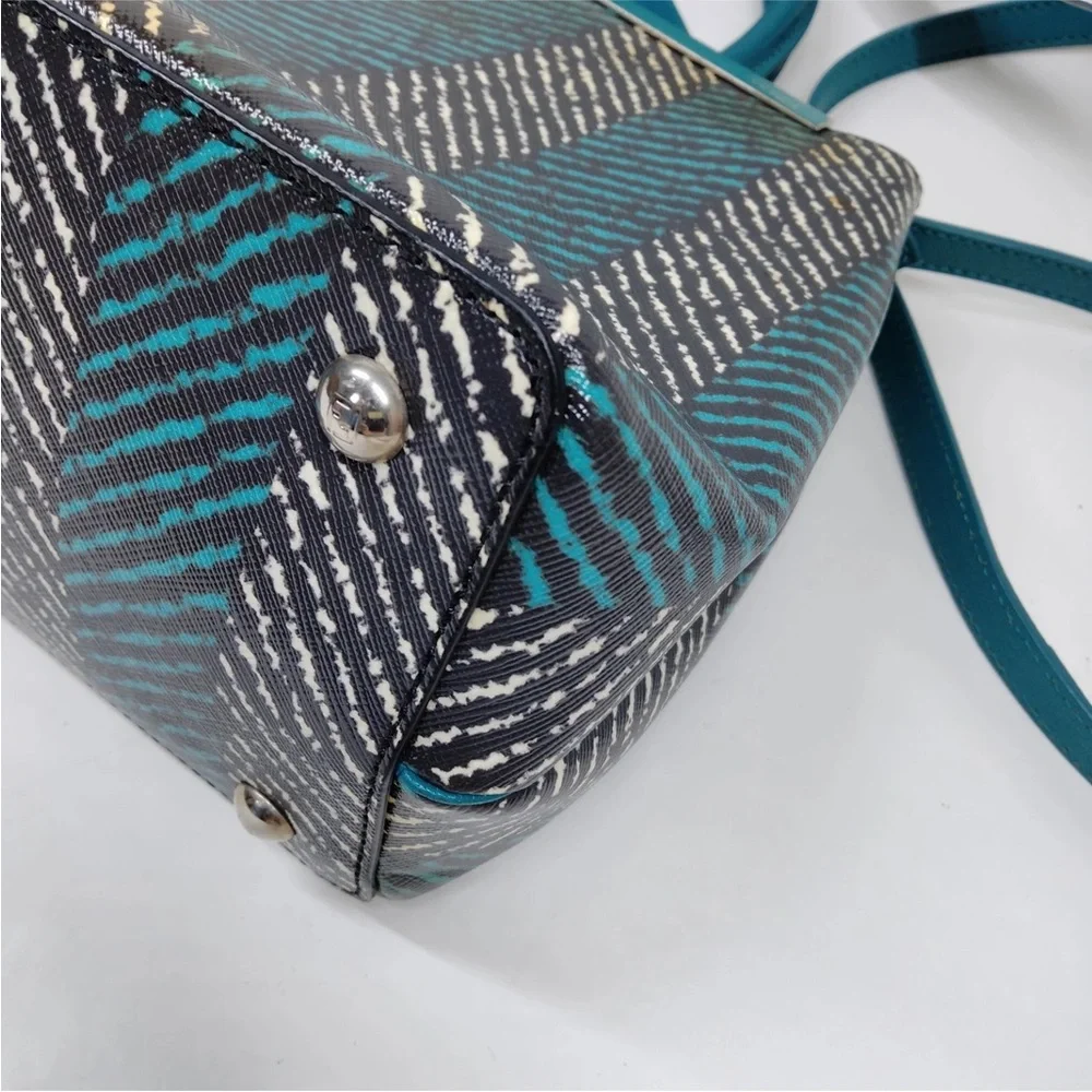 FENDI 2Jours Handbag - Picture 6 of 17